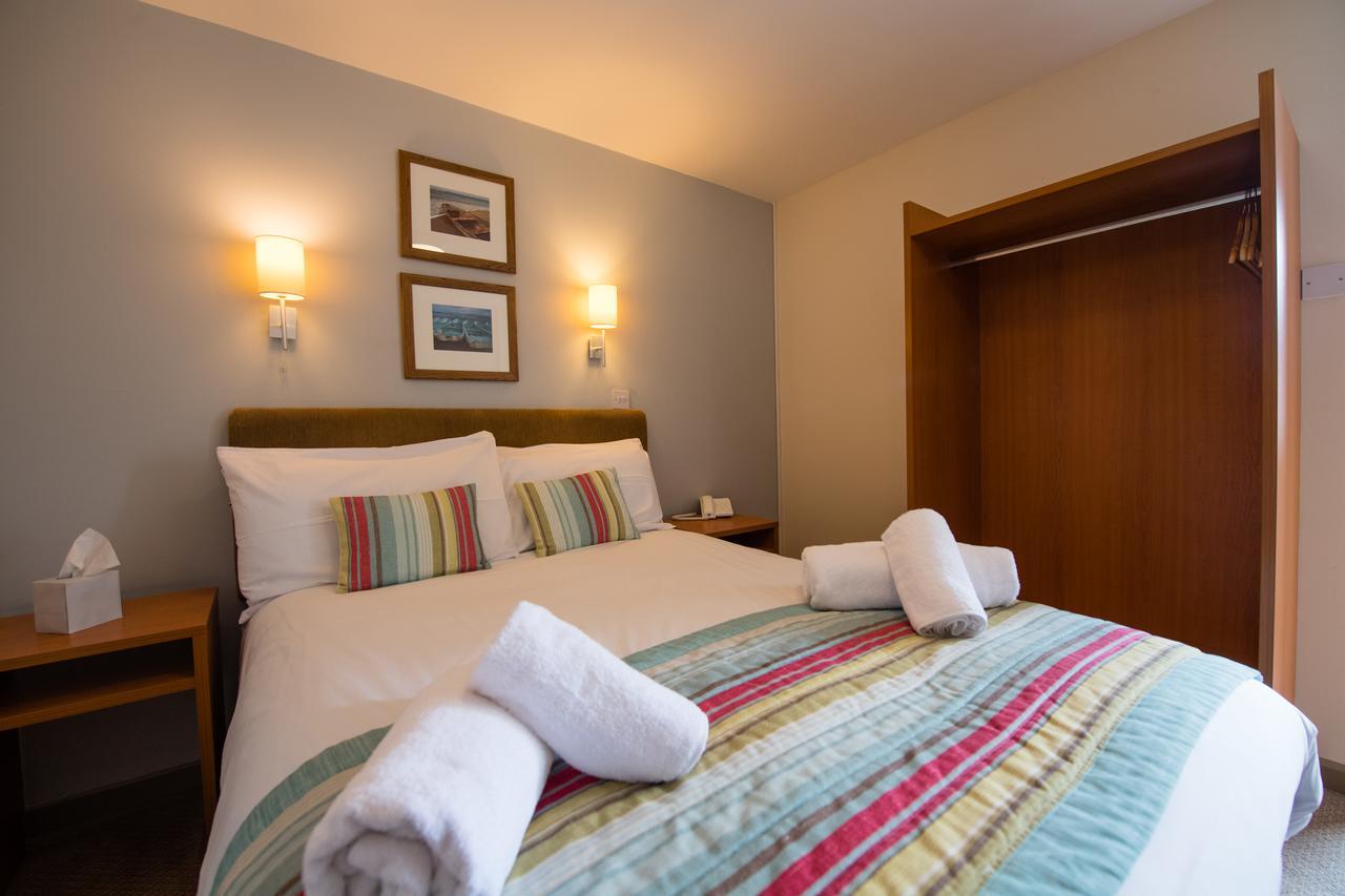 Monachty Otel Aberaeron Dış mekan fotoğraf