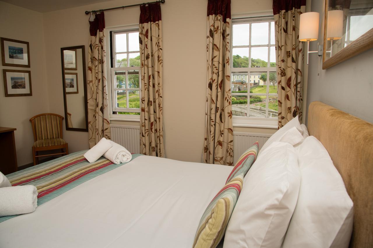 Monachty Otel Aberaeron Dış mekan fotoğraf