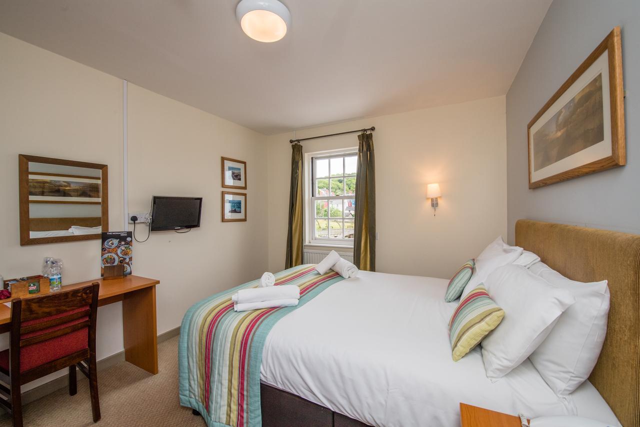 Monachty Otel Aberaeron Dış mekan fotoğraf