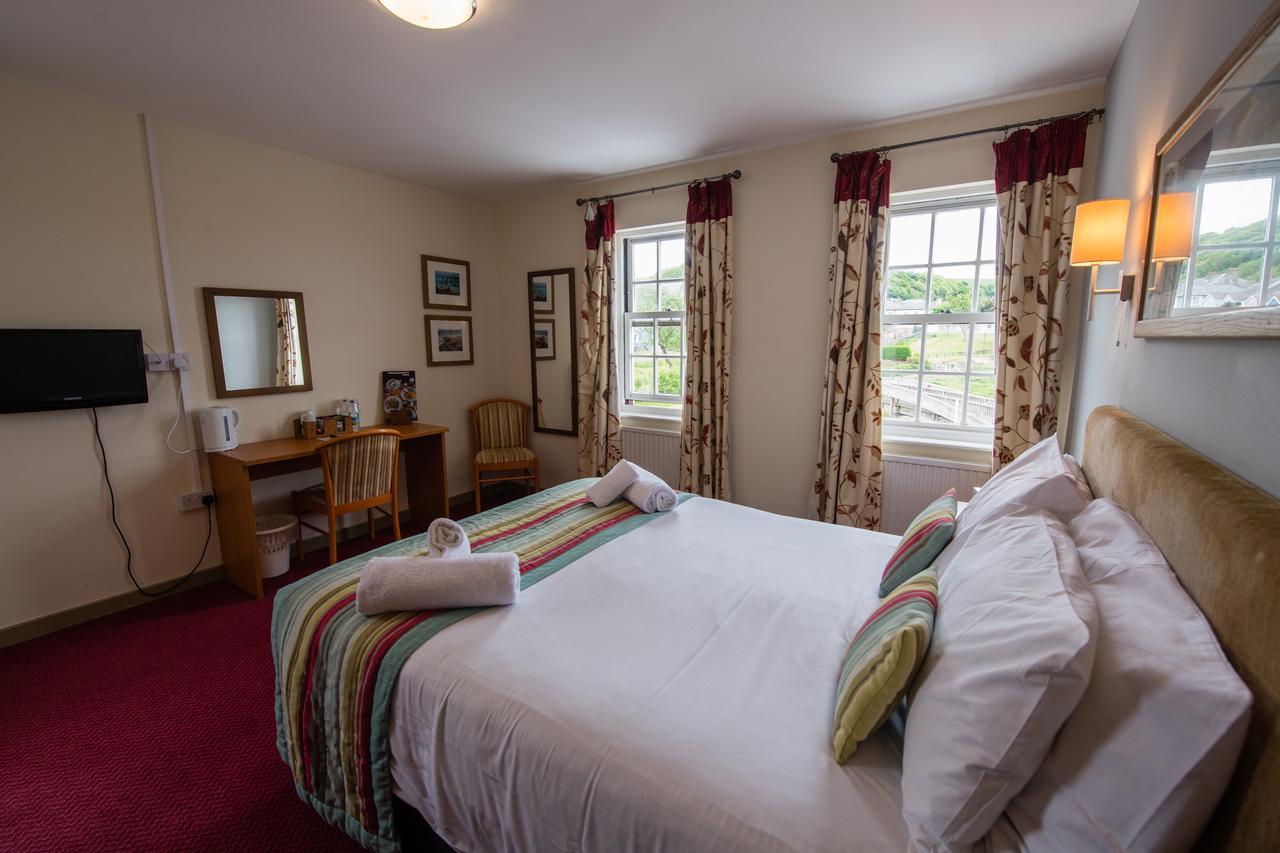 Monachty Otel Aberaeron Dış mekan fotoğraf
